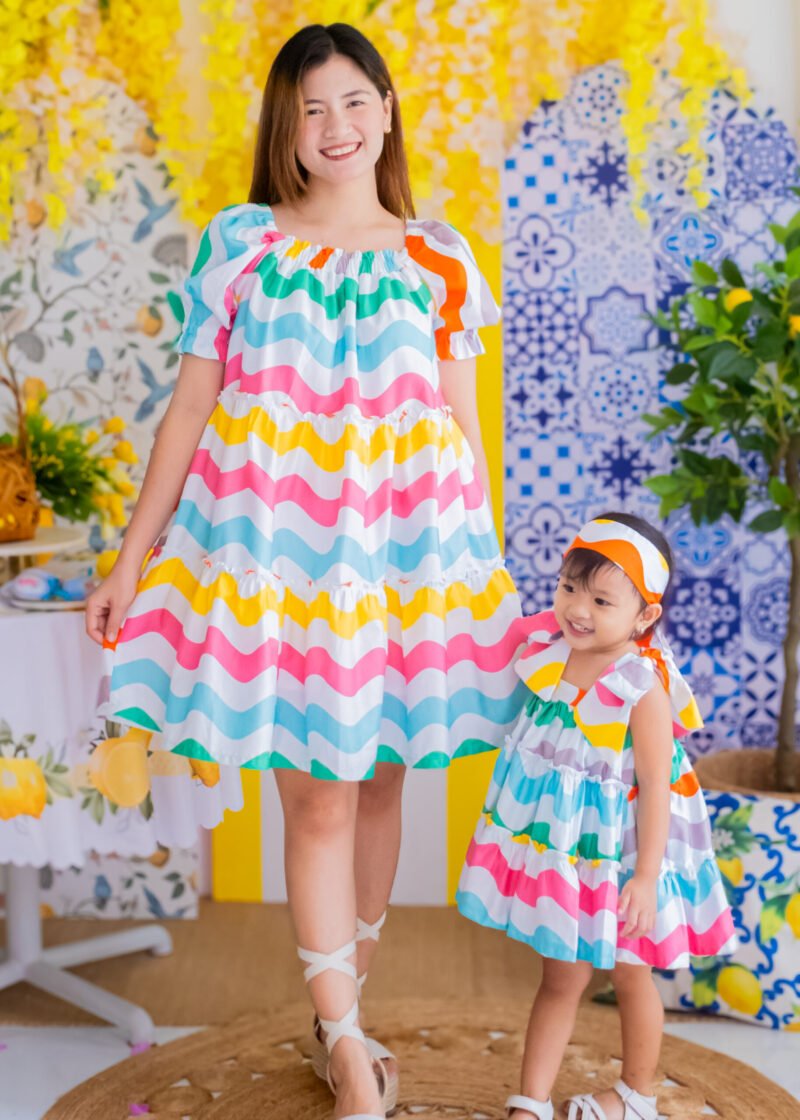 Dolly | Mom | Rainbow