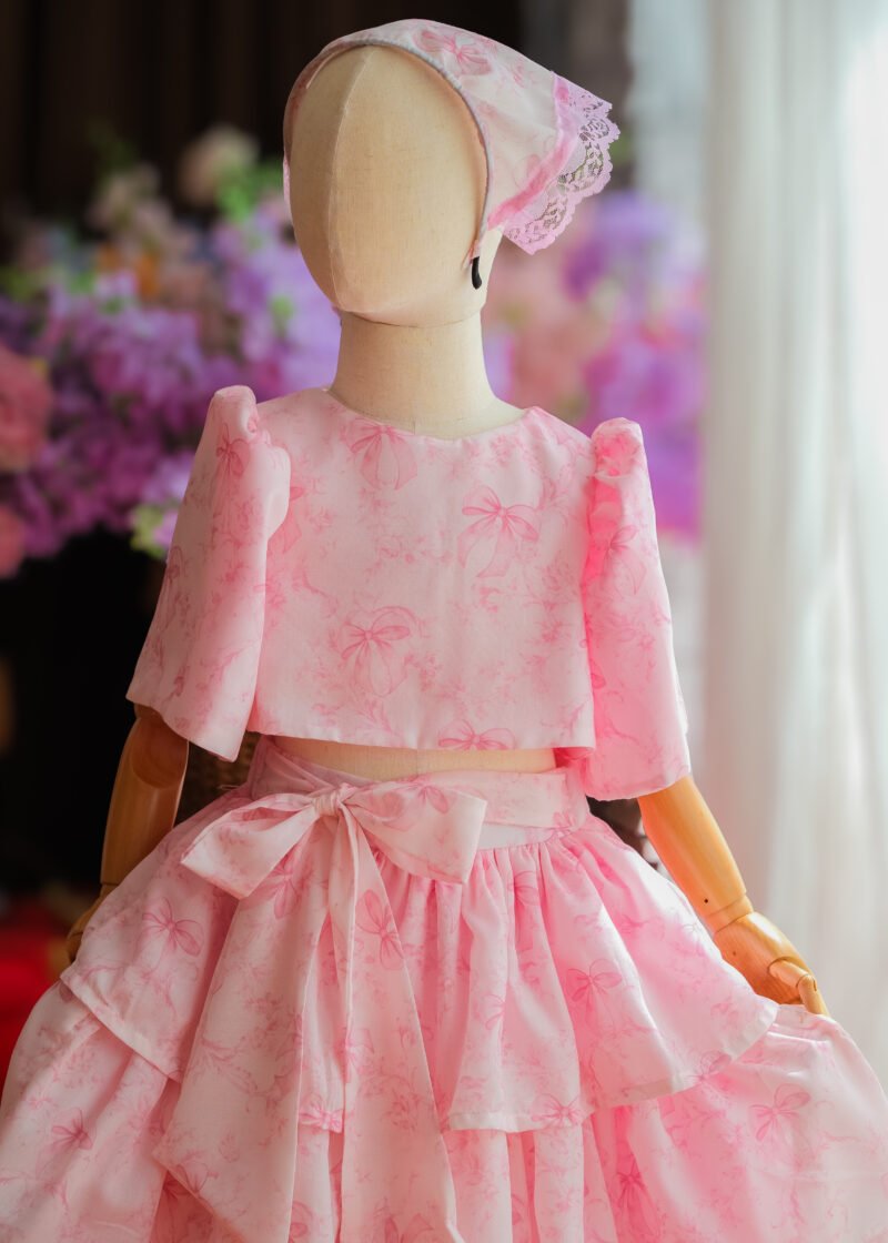 Mayumi | Top